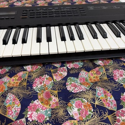 Roland JV-30 61-Key Synthesizer Keyboard Digital Piano Tested