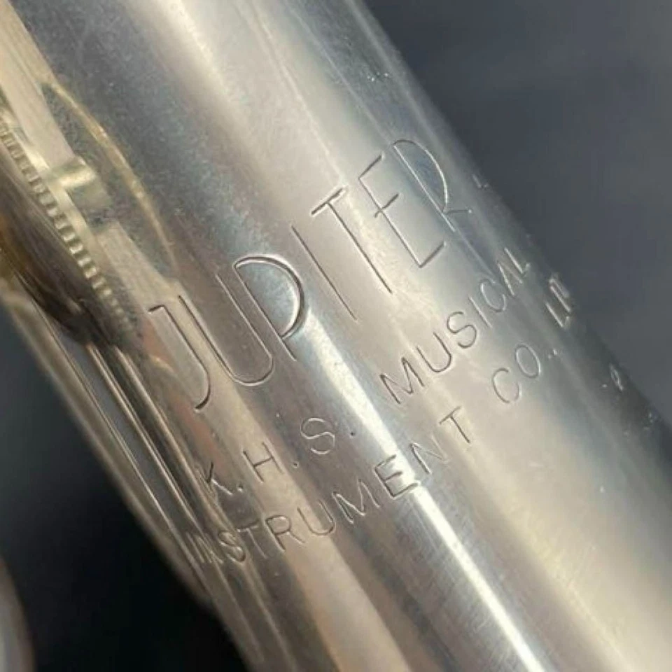 Trompeta de Bolsillo Jupiter SPT-416 Plateada Usada con Estuche Boquilla Foto 4 de 4