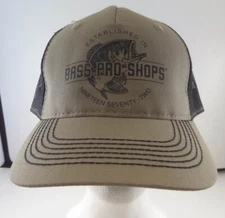 BASS PRO SHOPS Trucker Hat / Fishing Hat ~ One Size Fits Most