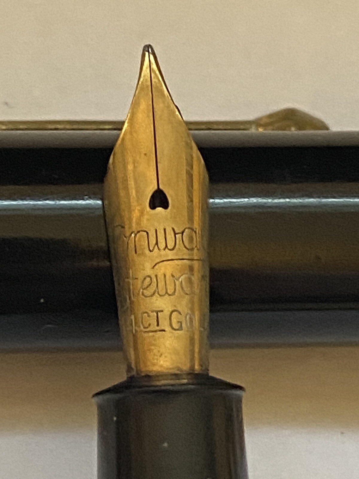 RARE VINTAGE CONWAY STEWART 14CT NIB FOUNTAIN PEN X2 FREE NEXT DAY