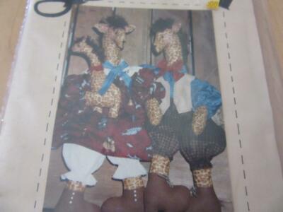 THIMBLE STITCHIN SEWING PATTERN 18'' GIRAFFE FAMILY & BABY MAKES THREE #154