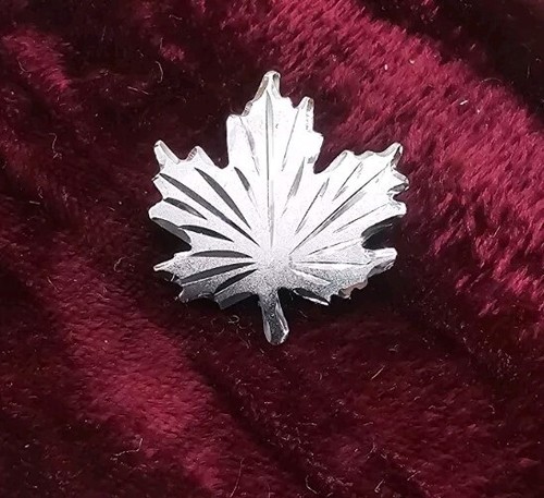 Canadian Sterling Silver Maple Leaf Lapel Pin Laser Etched Small