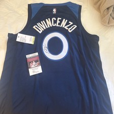 Donte DiVincenzo Minnesota Timberwolves Autographed Signed Jersey Jsa certificat