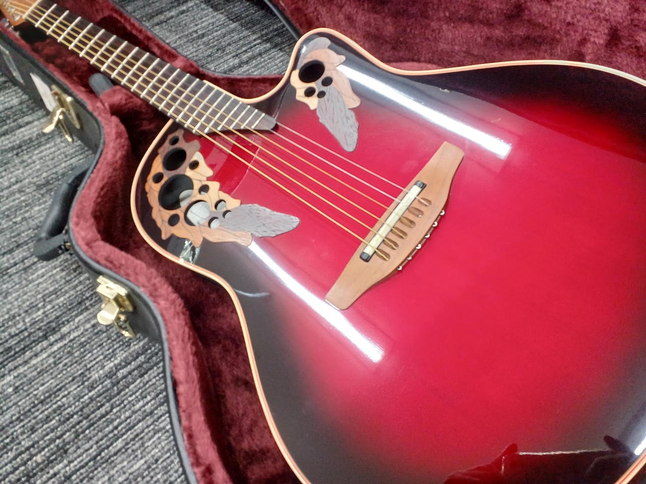 OVATION USA 6868 Standard Elite Acoustic Guitar