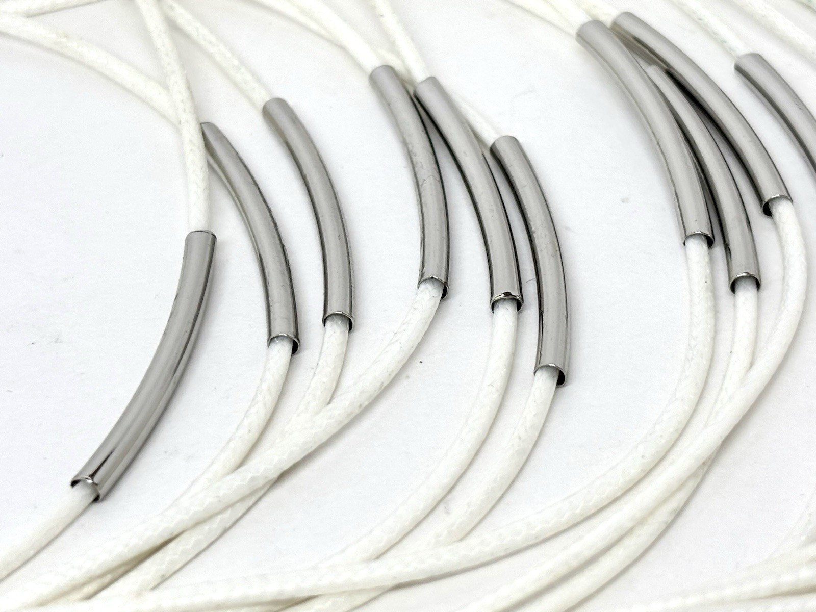 Statement Multi Threaded White Silver Tone Multi-… - image 4