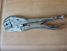 Locking Vice Grip Pliers Hand Tool Pipe Clamp Construction Plumbers Specialty