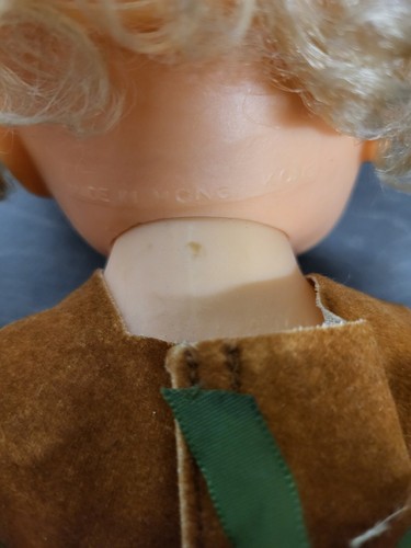 Hong Kong Doll Vintage Rubber Face Hollow Plastic Body Rare Collectable Toy - 第 10/24 張圖片