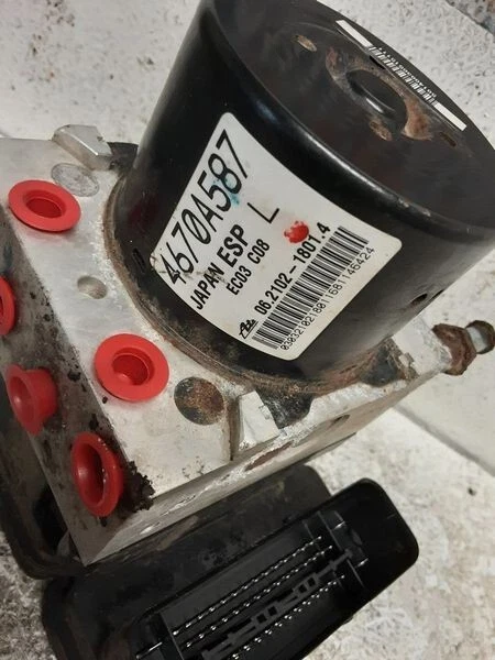 2011-2013 Mitsubishi Outlander Sport Anti-Lock Brake Pump Assembly ABS Pump OEM Foto 4 de 4