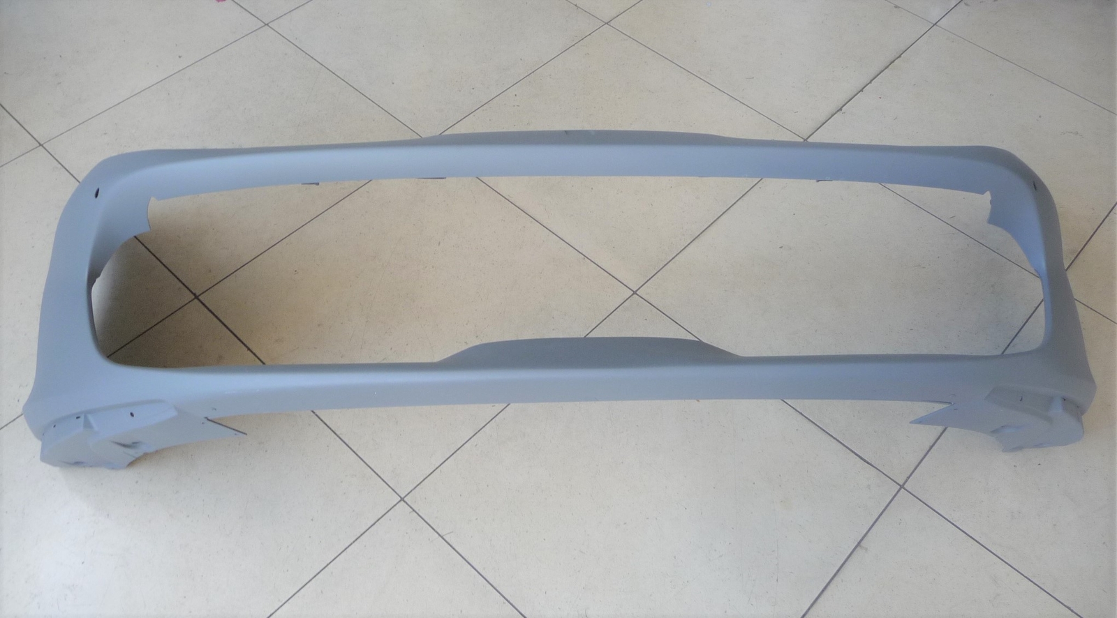 2018-2022 Ferrari 812 Superfast/GTS F152M Front Bumper Cover 985753436 OEM