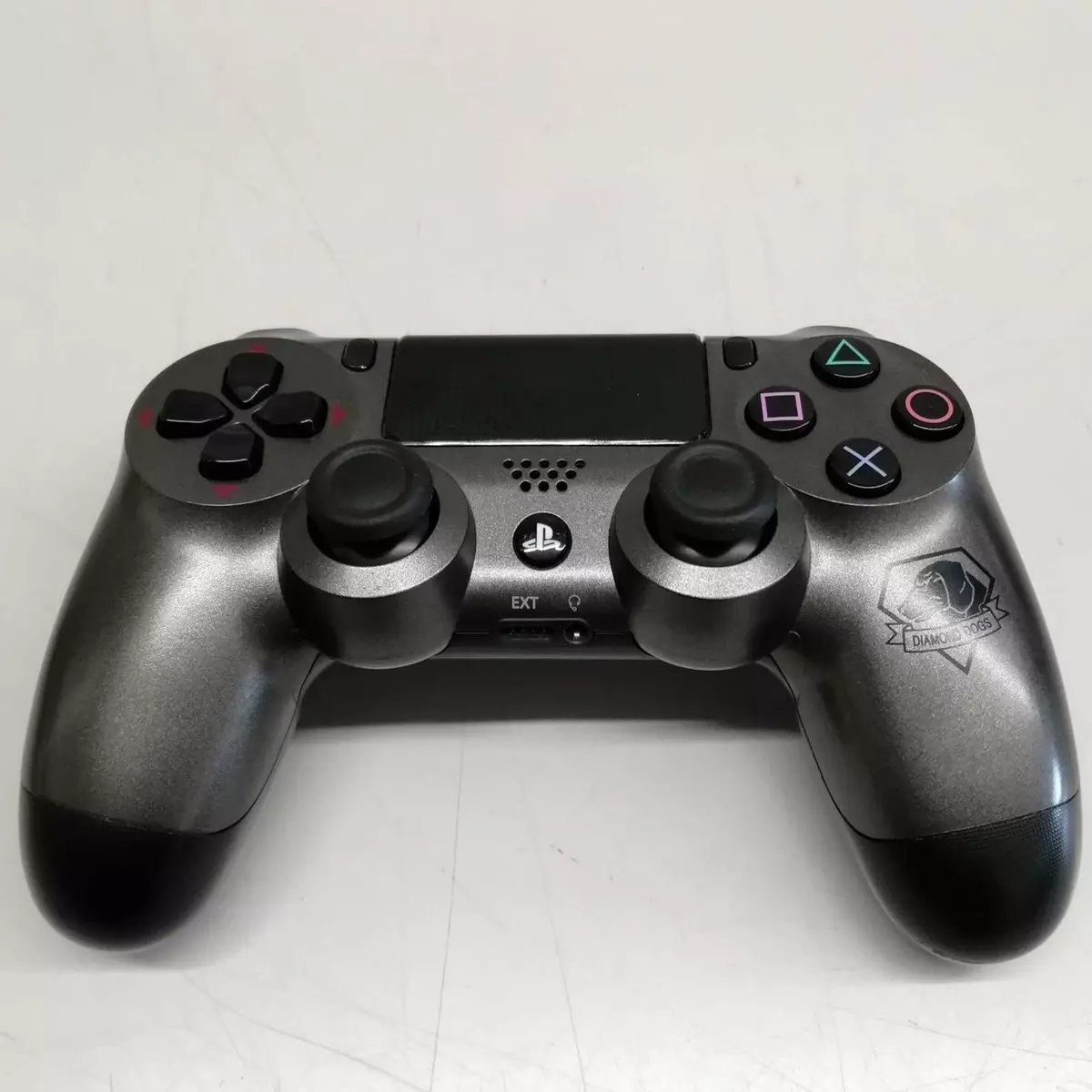 LTD METAL GEAR SOLID - PS4 Controller DUALSHOCK4 SILVER CUH-ZCT1J