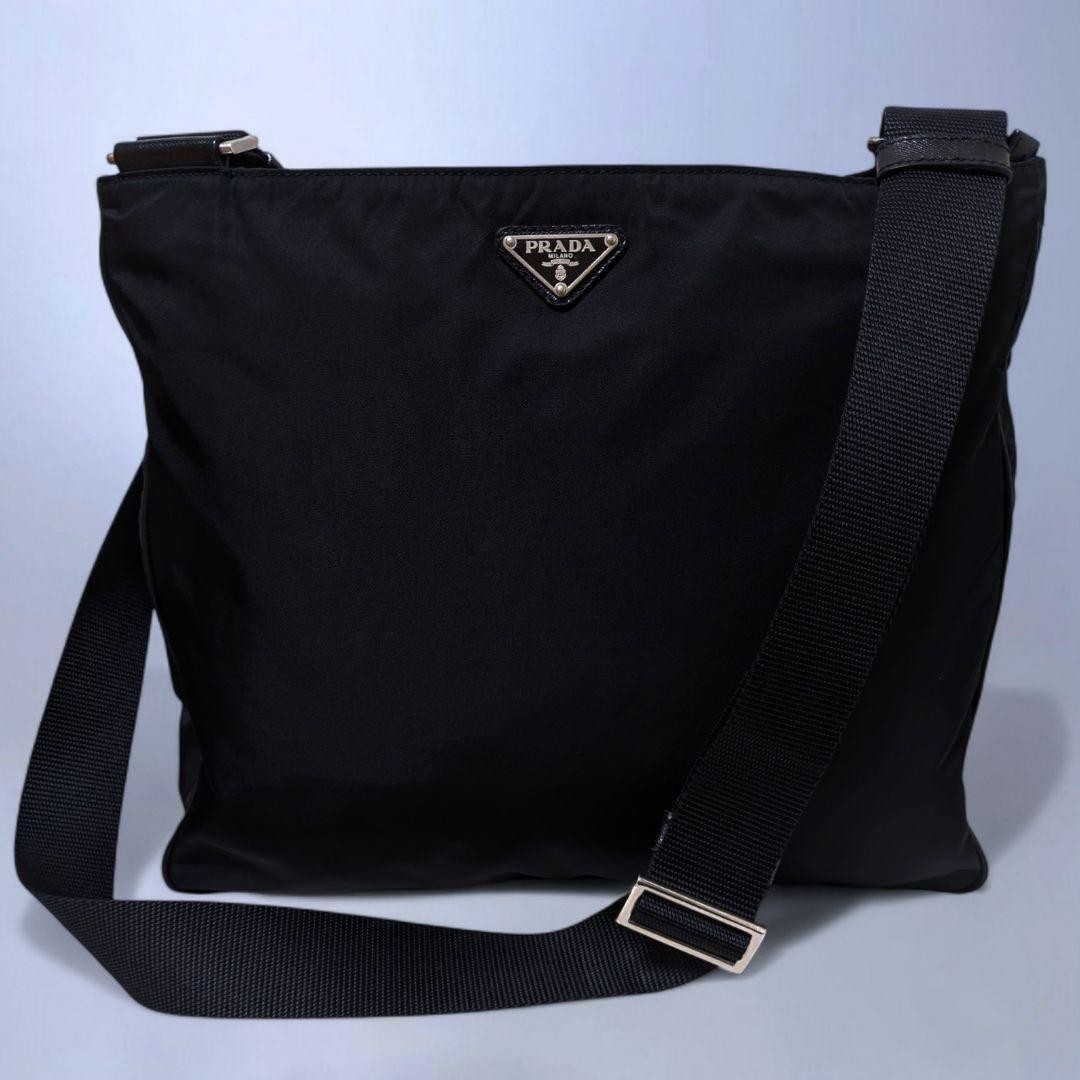 Condition PRADA Multifunction Pocket Shoulder Bag Crossbody Black Nylon thumbnail 4