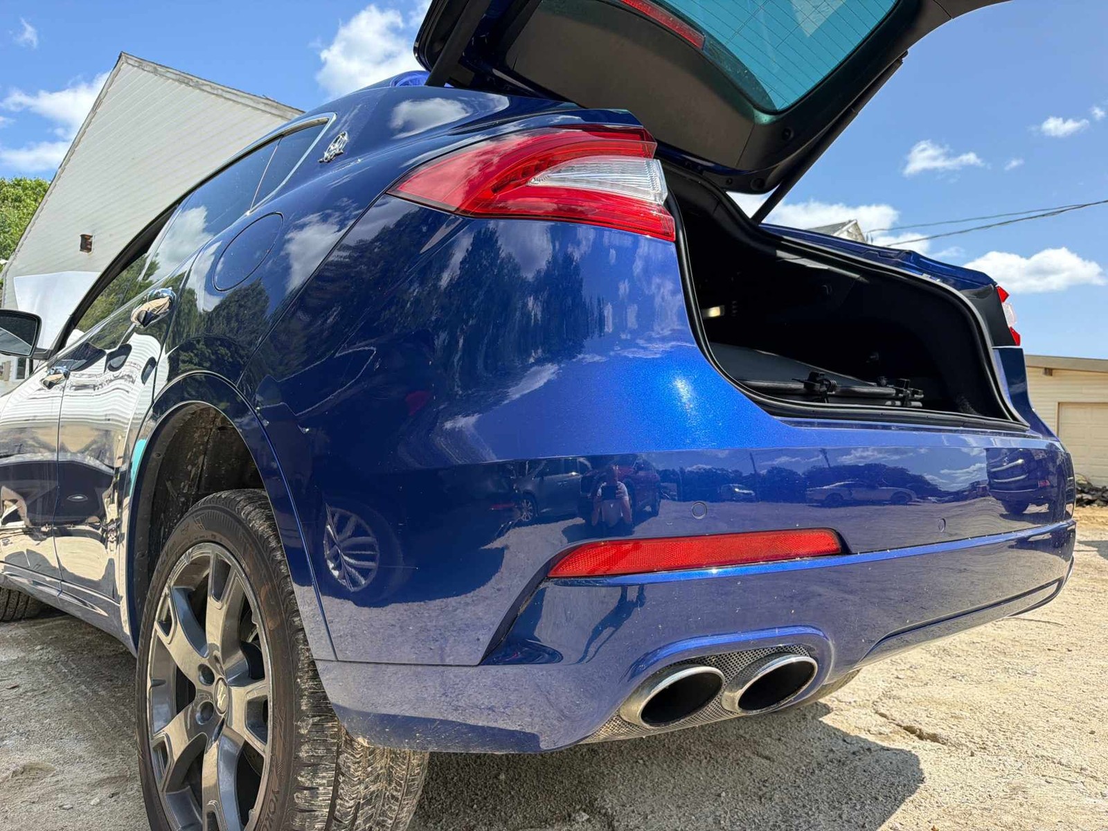 Maserati Levante 2019 Front Left Lock