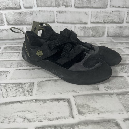 Evolv Rock Climbing Shoes Mens 10.5 TRAX Rubber Black Gray Bouldering Gym
