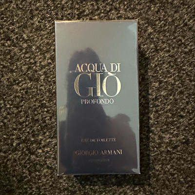 Giorgio Armani Acqua di Giò Profondo Eau de Toilette Spray, 100 ml