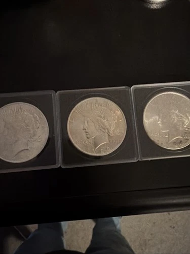 3 Uncirculated Peace dollars coins 1922,1923,1924