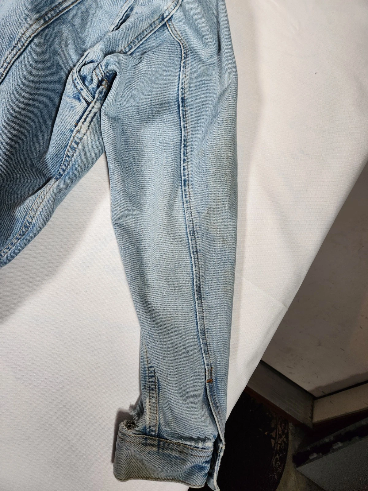 Calvin Klein Jeans Denim Trucker Jacket Light Wash Vintage Style XXL 2XL - product detail image 4