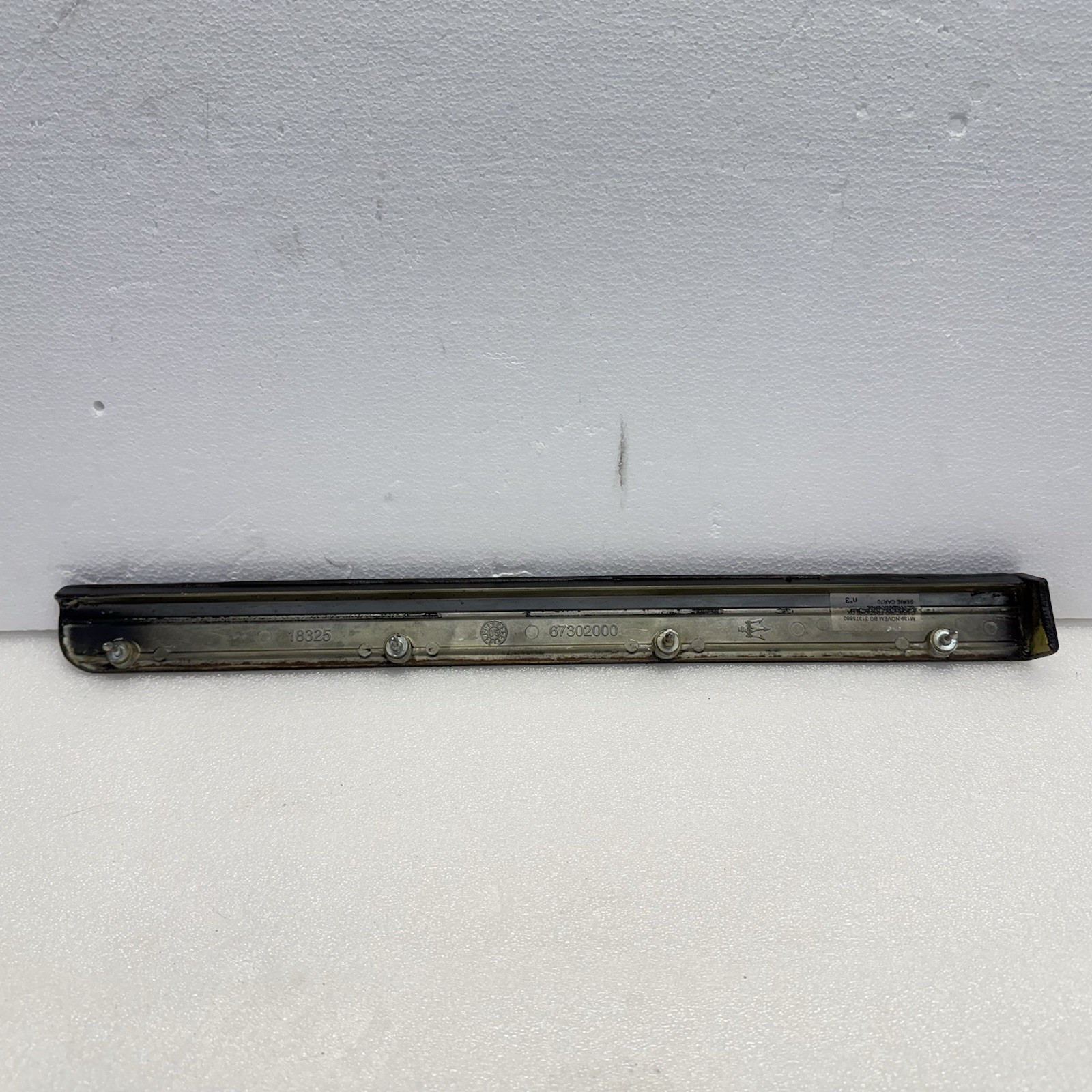 03-08 MASERATI QUATTROPORTE M139 INTERIOR FRONT DASH CARBON FIBER TRIM 67302000