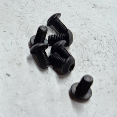 BHCS - Button Head Cap Screw - 10-32 x 3/8 - Qty 25