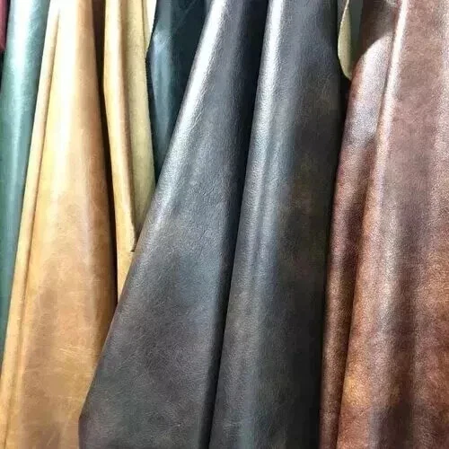 Мужской мотоциклетный жилет Hunt Club Style из черной перфорированной кожи со съемным капюшоном - Изображение 4 из 4