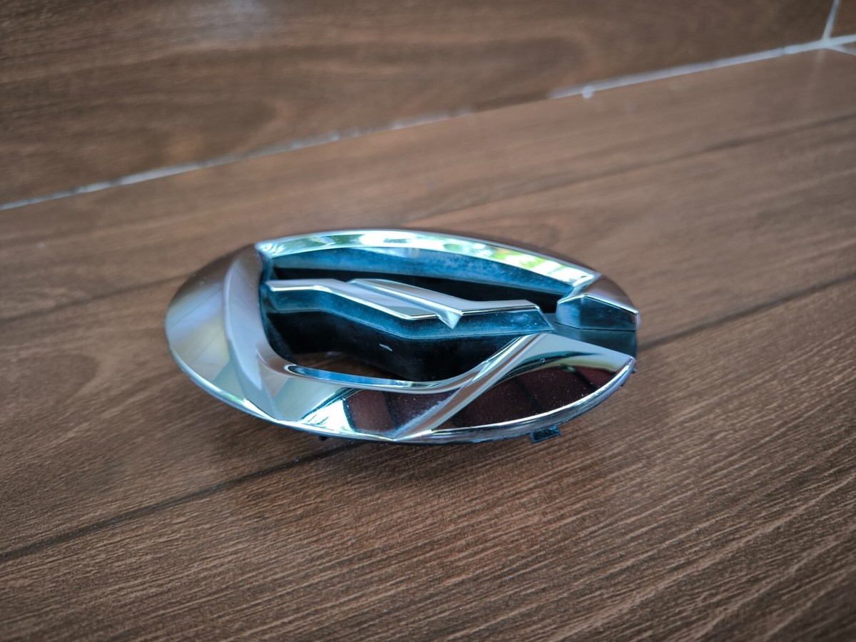 TOYOTA　COROLLA　Axio 7台セット s-l1200.jpg