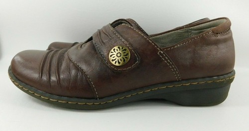 Mocassini Naturalizer N5 Comfort Contour in pelle marrone con fibbia da donna taglia 7 M - Foto 6 di 10