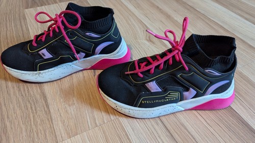 Stella McCartney girls black and pink trainers size 2 EU 34 Kids Preowned