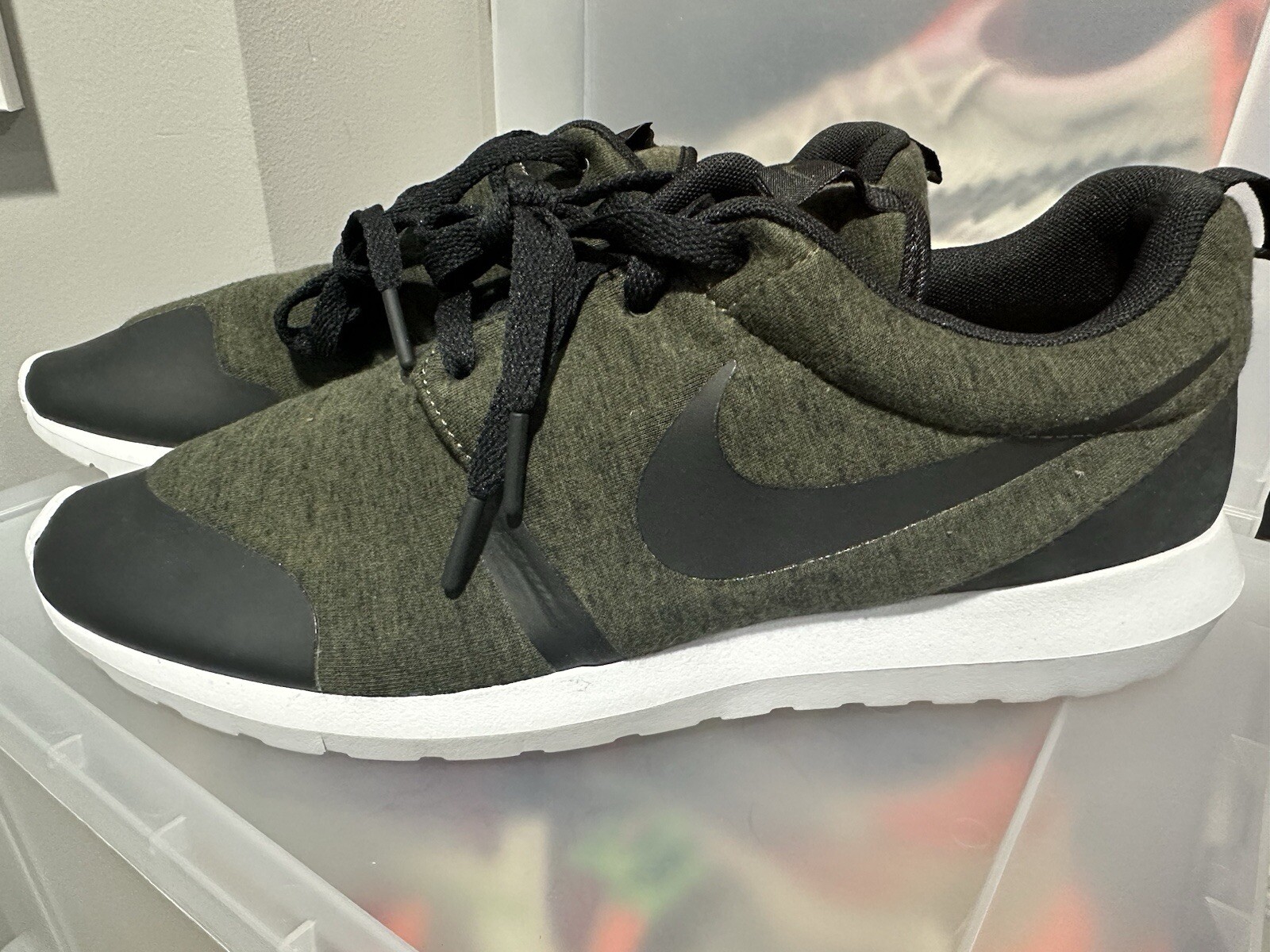 Nike Roshe One Nm Sz 12Olive Green Tech Fleece 749658-301