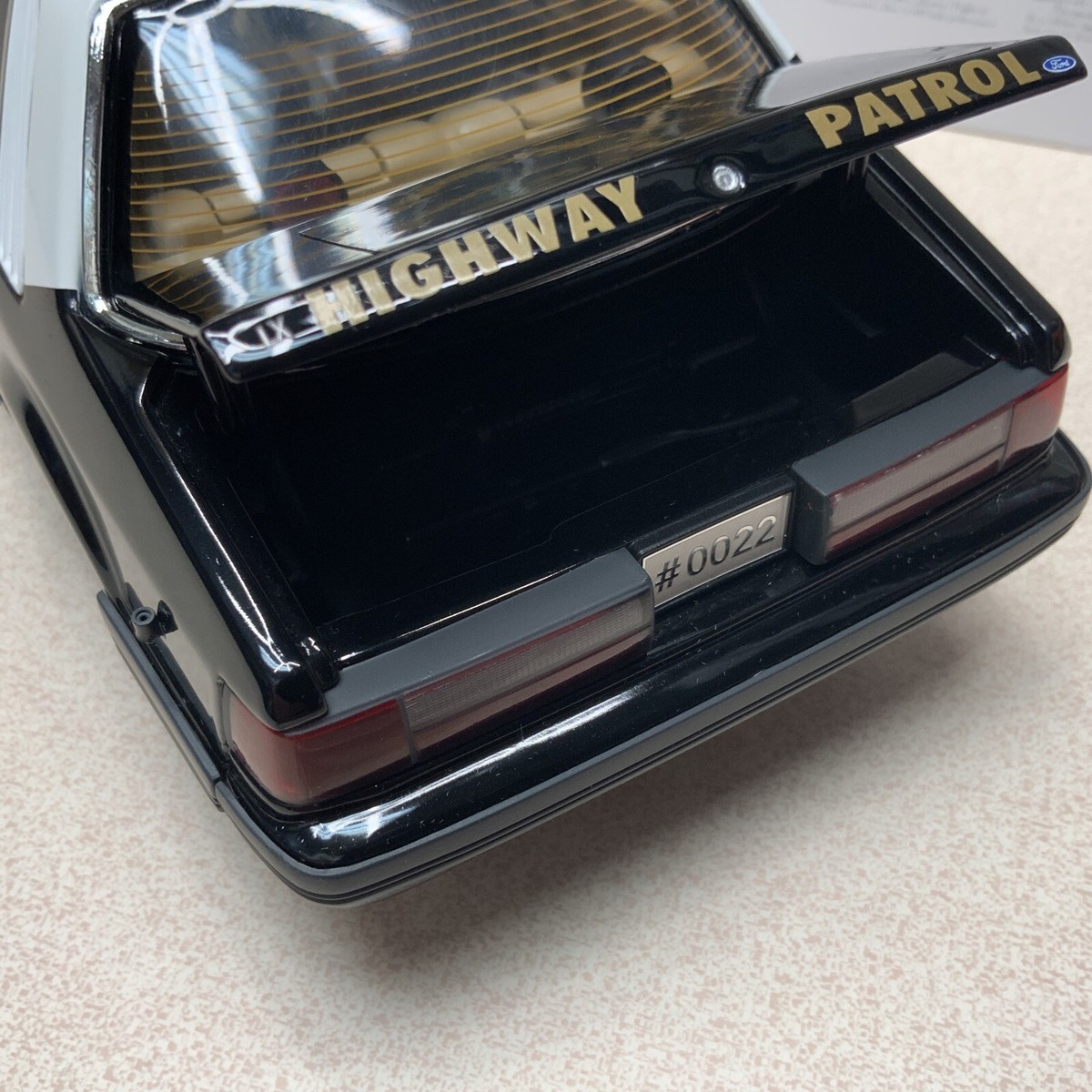 1/18 GMP 1985 Mustang SSP California CHP 9065 Serial #0022 See