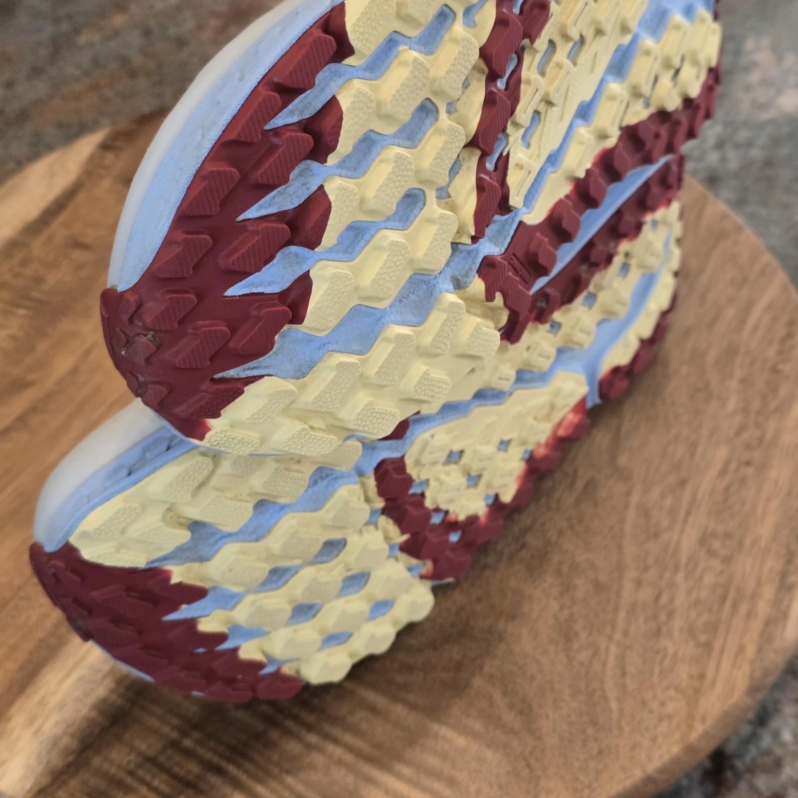 Altra Womens Outroad 2 - Womens Sz 7.5 - Athletic Trail Running Hiking Shoes