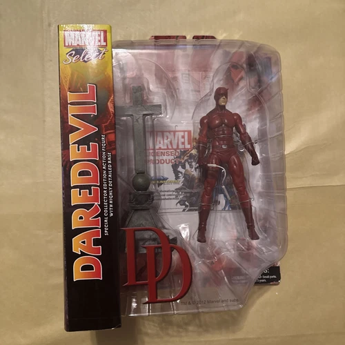 Marvel Diamond Select Daredevil Action Figure 7in NIB