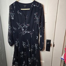 Ann Taylor Petite Floral Pleated Dress Size 2P