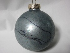 NEW HANDPAINTED SPERM WHALE BLUE GLASS CHRISTMAS ORNAMENT 2 3/4"