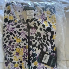 Brand New Long Sleeve Jacket by Cherokee Workwear Size Small  &Pre-own Scrub