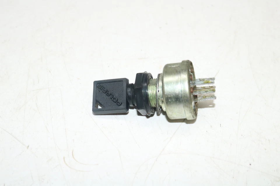 Polaris Switchback Assault 800 2016 144" Pro Ride encendido interruptor de llave principal Foto 3 de 4