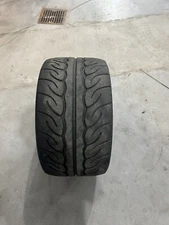 Used 295/30/18 Yokohama Advan Neova AD08 R