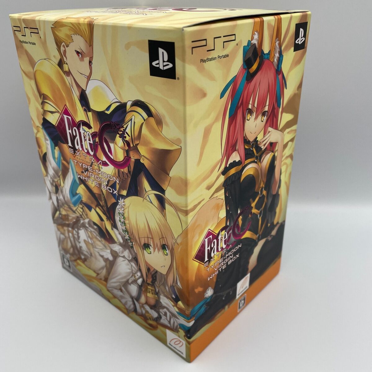 SONY PSP Fate / Extra CCC Type Moon Virgin White Limited Box SONY PSP Fate / Extra CCC Type Moon Virgin White Limited Box