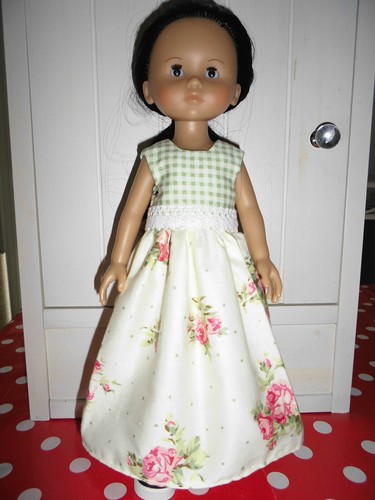 Jolie Robe Ancienne Pour Poupée De Mode Ou Poupée Vintage
