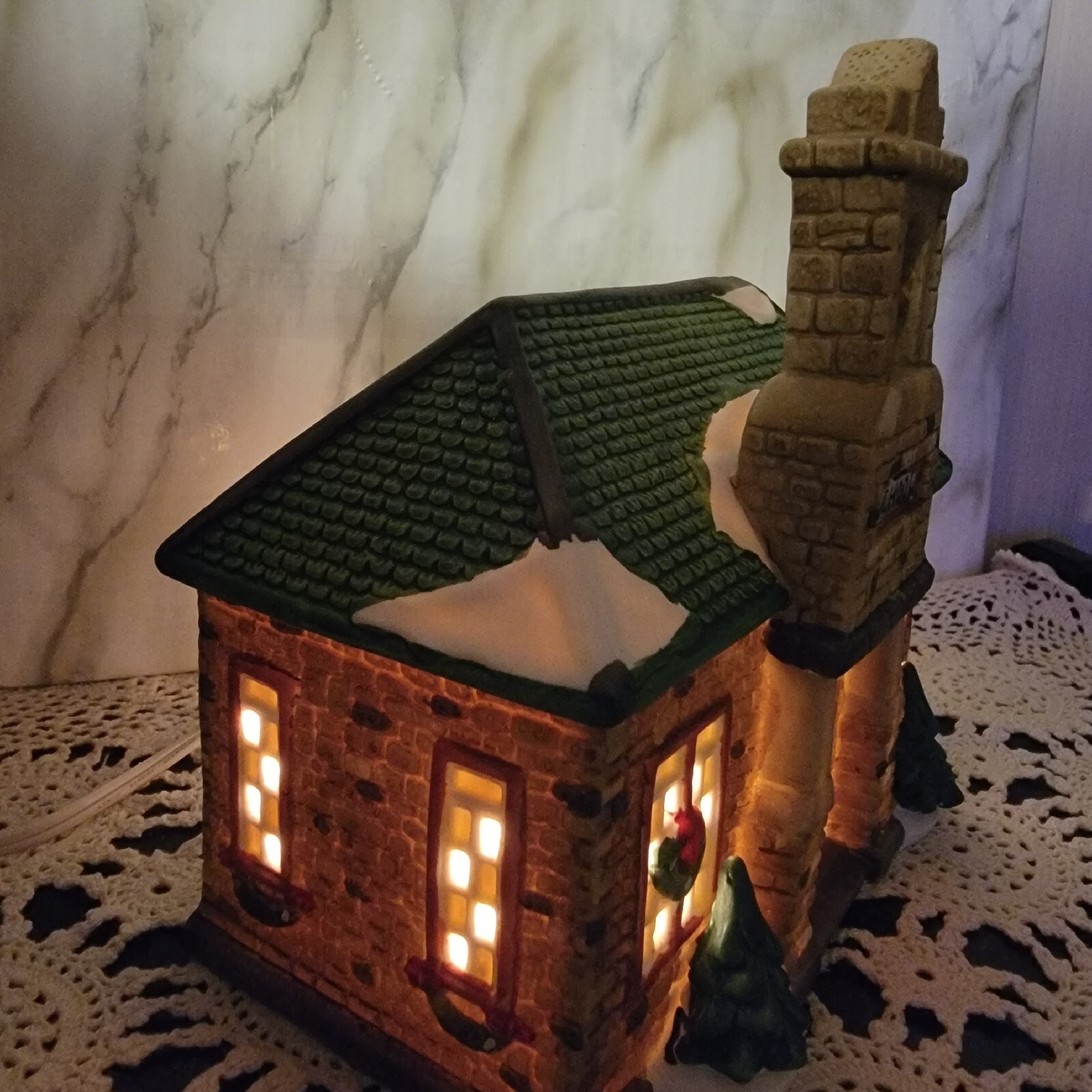 Picture 2 of 10