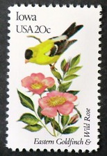 1967 MNH 20c 1982 Iowa State Birds Flower Eastern Goldfinch Wild Rose Des Moines