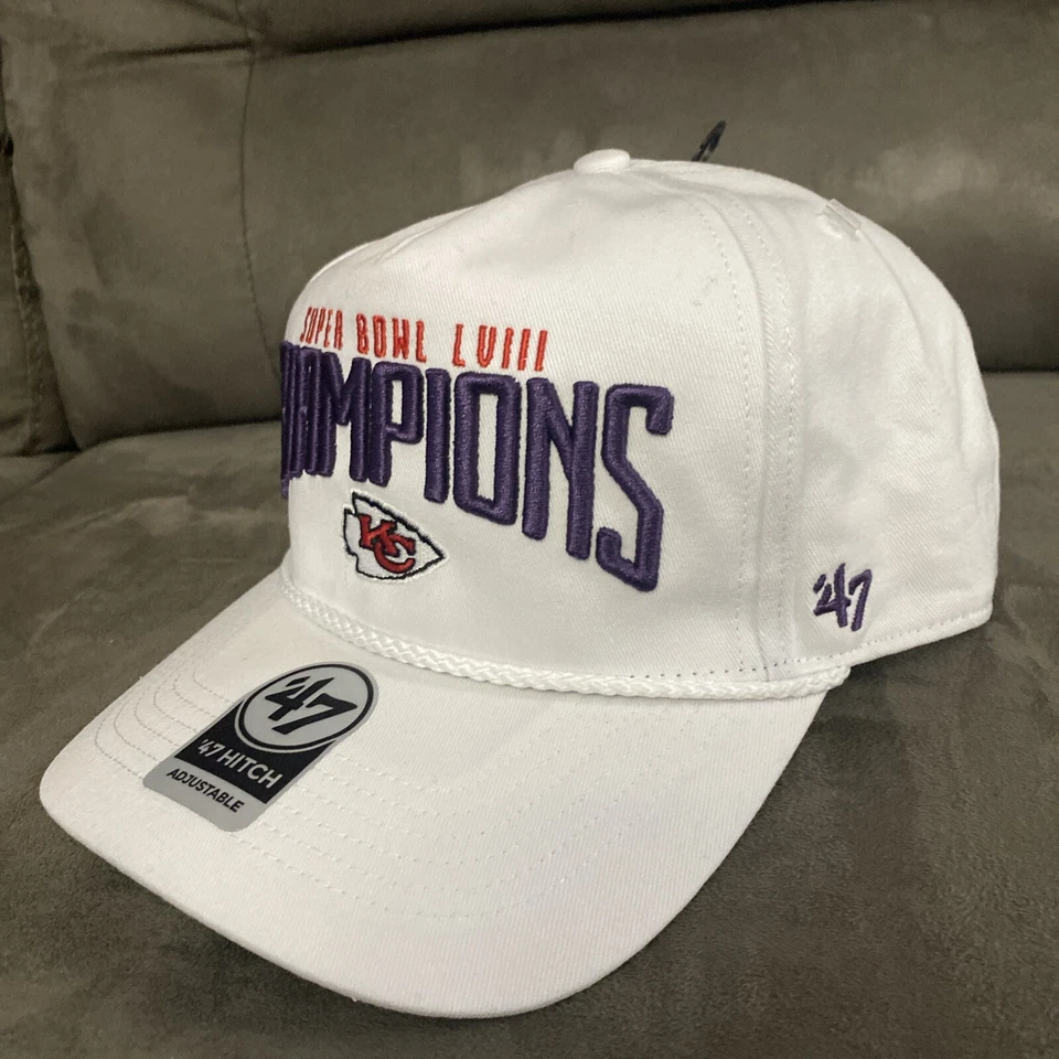 NUEVO CON ETIQUETAS 2024 Kansas City Chiefs Blanco SuperBowl Champion LVIII Bridge 47 Hitch Hat Foto 3 de 4
