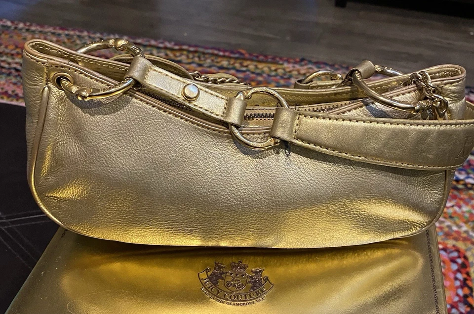 Juicy Couture Vintage Y2K METALLIC Leather Mini Big Hearts Bag Purse Gold - Image 4 of 4