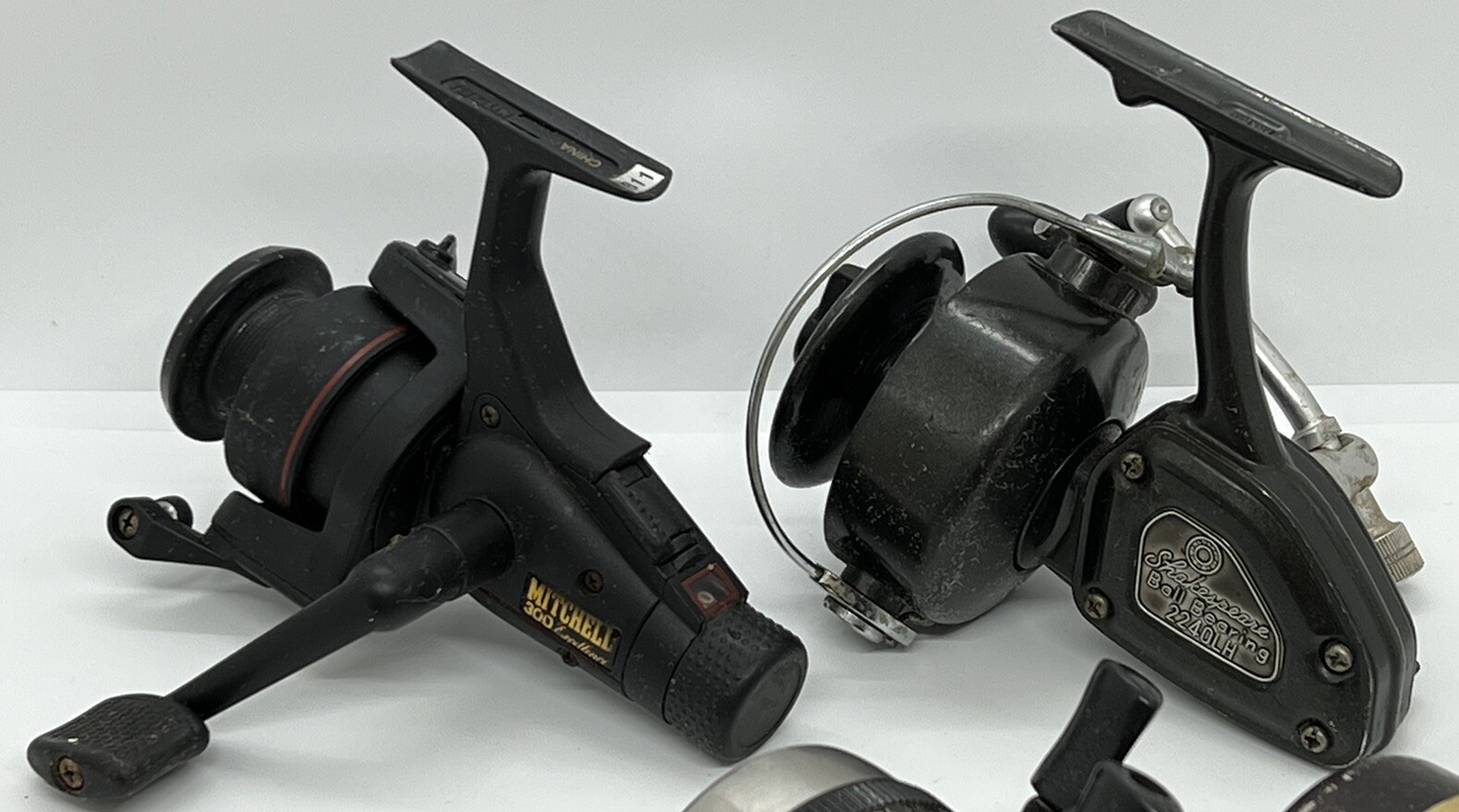 26 VINTAGE FISHING REELS. DAIWA LEW CHILDRE PENN ZEBCO