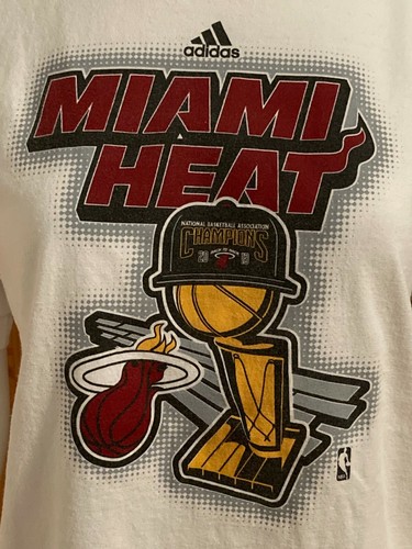 ADIDAS MIAMI HEAT NBA Graphic Print Youth T-Shirt Tee Shirt XL Extra Xtra Large - Picture 4 of 7