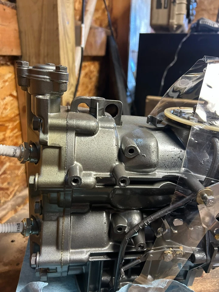 1990 Mariner 30HP ELO Outboard Powerhead Motor Engine Freshwater 120 110 PSI - Image 2 of 4