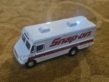 Crown Premiums Snap-on Tools Mt-55 Freightliner 1 32 Scale Check