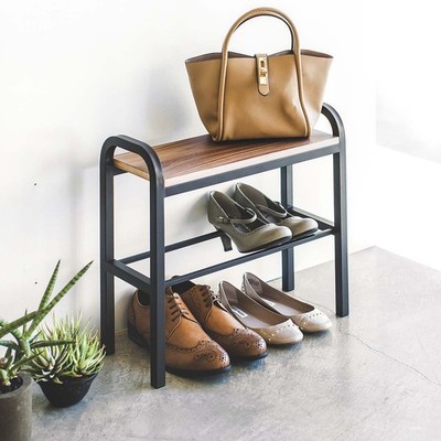 Yamazaki Home Schuhregal klein schwarz Metall für 2 Paar Schuhe mit Ablage 48cm