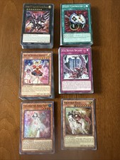 Yu-Gi-Oh! 110 Carte 50 Mostri, 25 Trappola 25 Magia, 10 Holo Rare