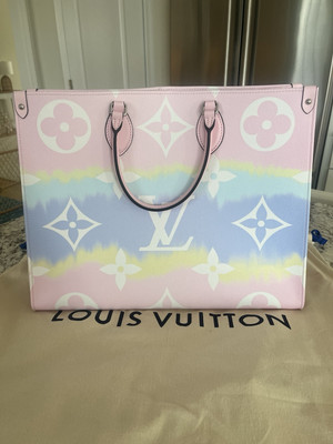 Louis Vuitton Escale On The Go GM