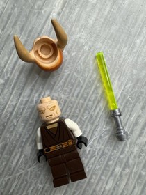 LEGO Star Wars MINIFIGURE Jedi Saesee Tiin 9498 7931