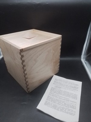 Holzbaukasten,Kubischer Kasten nach Fröbel,Bauklötze,Würfel,Neuwertig